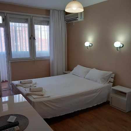 Sea Central Apartment Burgas Ngoại thất bức ảnh