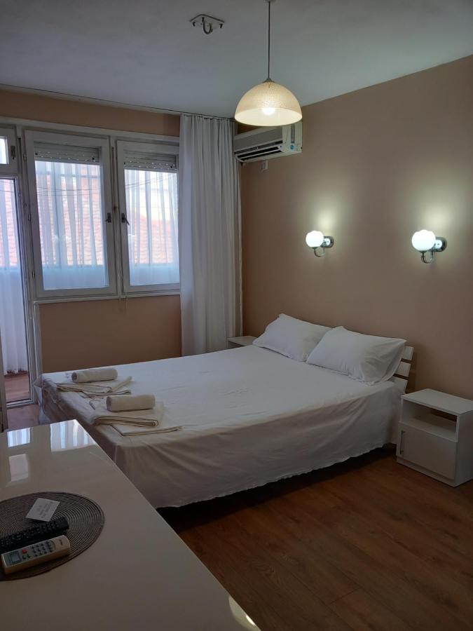 Sea Central Apartment Burgas Ngoại thất bức ảnh